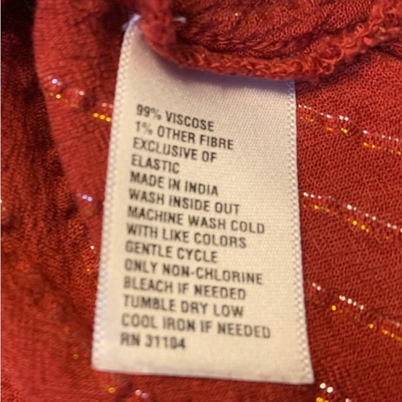 Crown & Ivy Blouse rust with gold threading elastic boat neck women’s XL - Picture 10 of 13